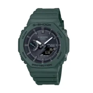 Grüne Casio G-Shock Uhr mit Solarbetrieb und Bluetooth-Funktionalität, elegantes Design und robustes Gehäuse.